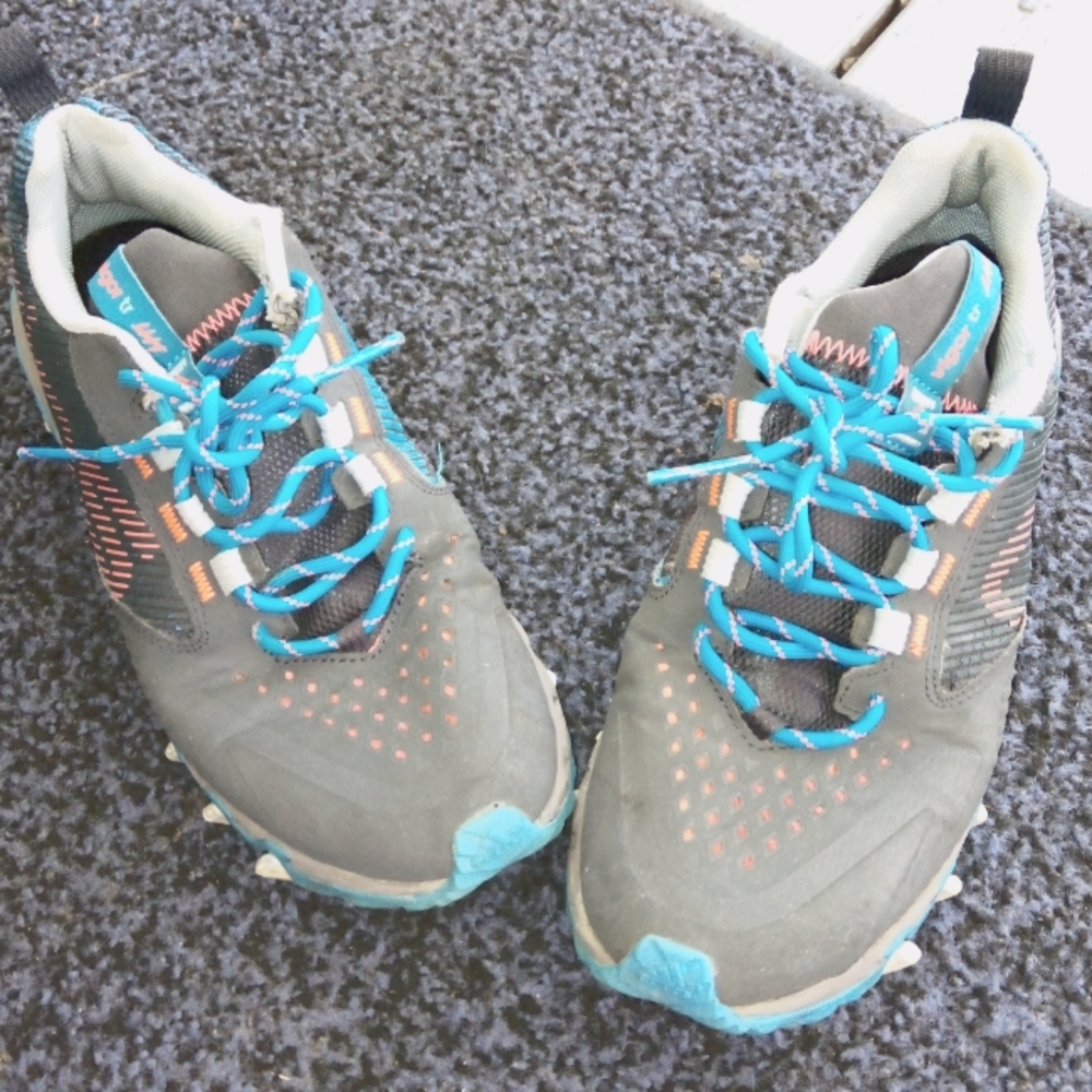 Adidas women's shoes grey and blue size 8